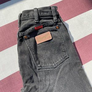 Wrangler women's black vintage jeans 26